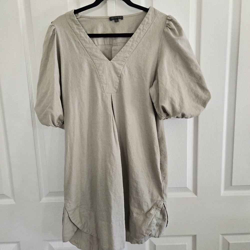 For Cynthia large dress with 3/4 qtr length parachute sleeves.